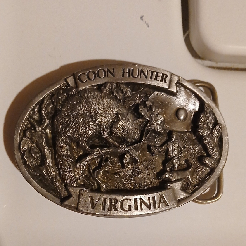 Vintage Pewter Virginia Coon Hunter Belt Buckle 1986
